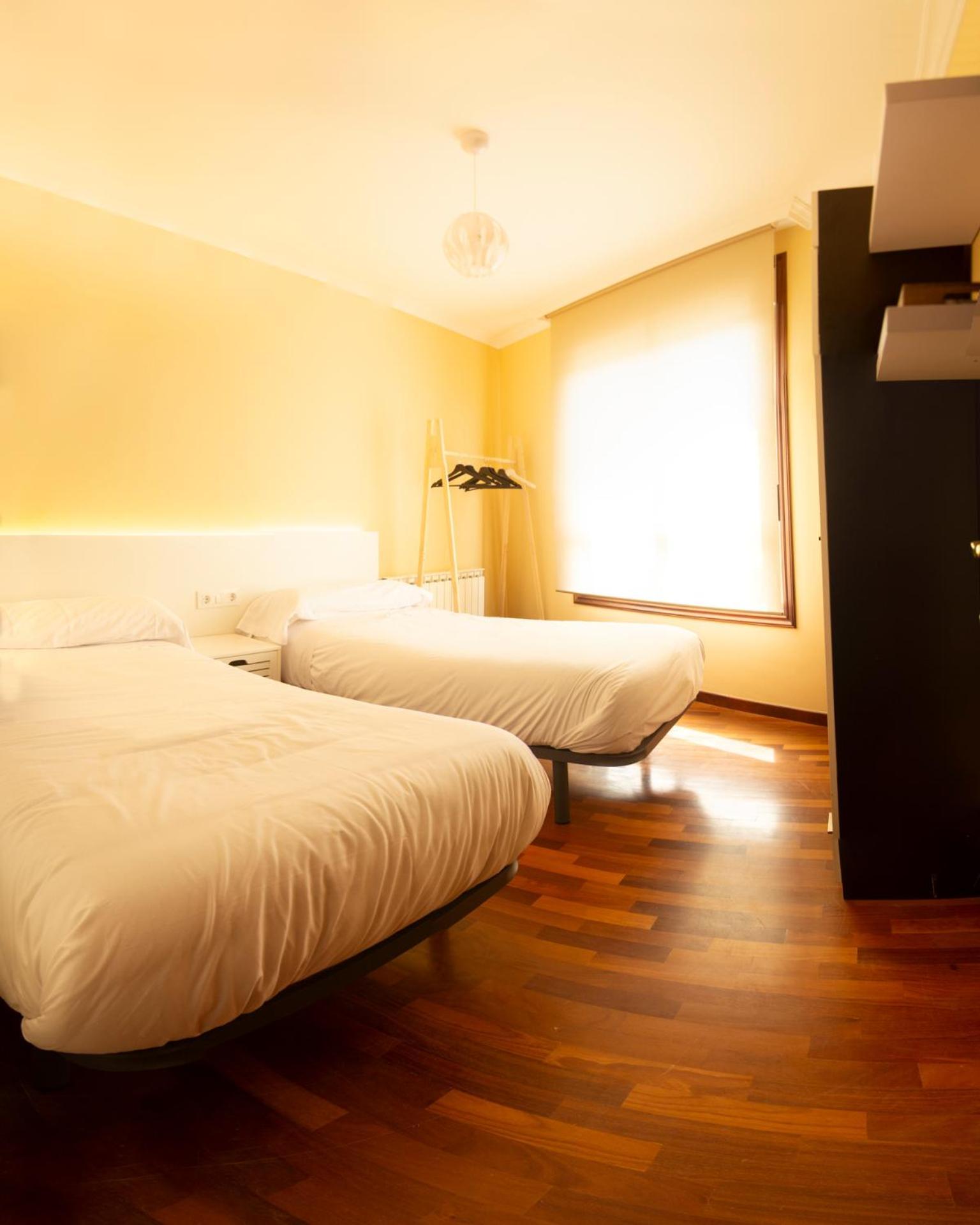 Apartamentos Camino Ingles Ordes エクステリア 写真